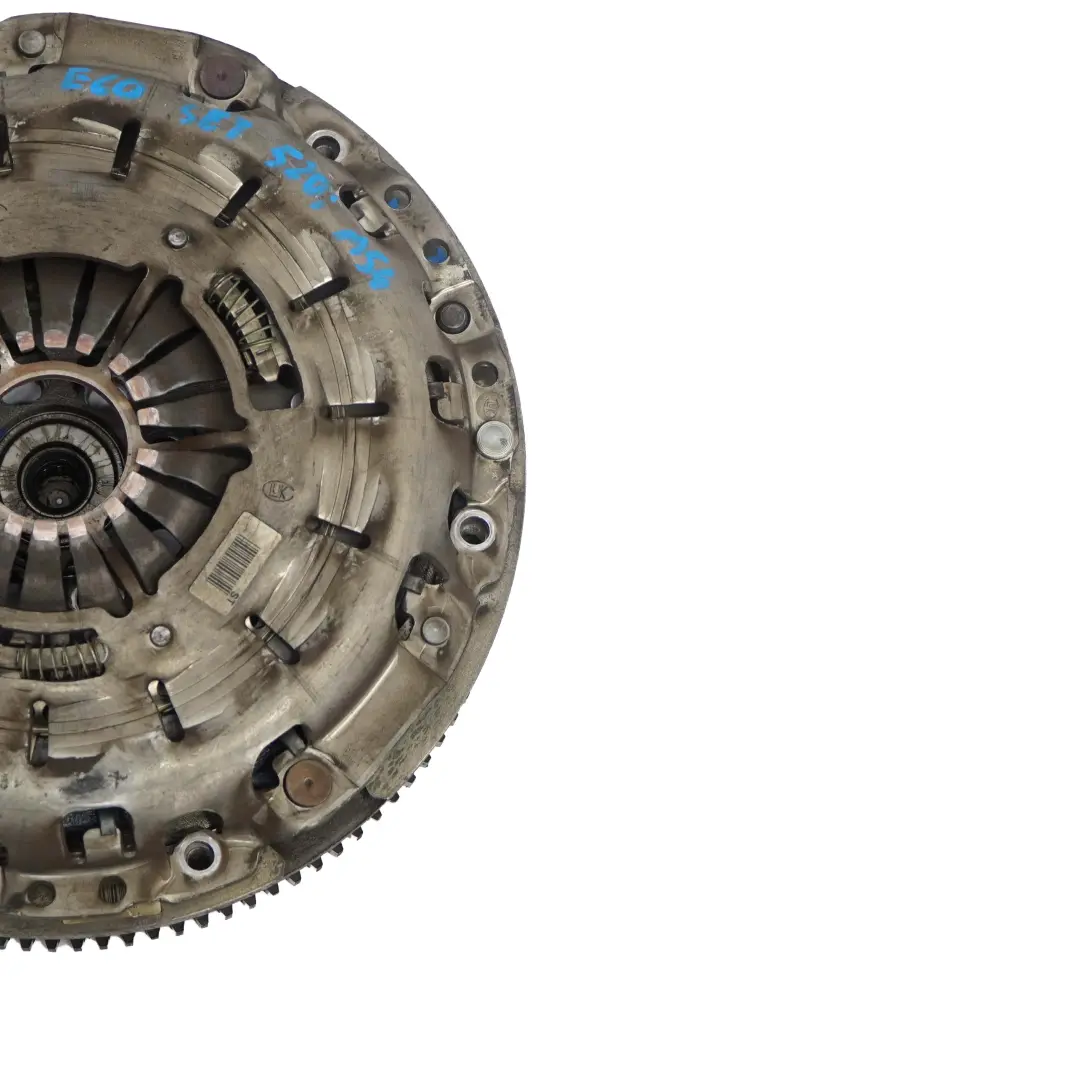 M54 Dual Twin Mass Flywheel Kit to BMW E46 320i 325i E60 520i 525i Petrol with Part number 7551576 BMW E46 320i 325i E60 520i 525i Petrol M54 Dual Twin Mass Flywheel Kit - SKU 7551576 - Part number 7551576