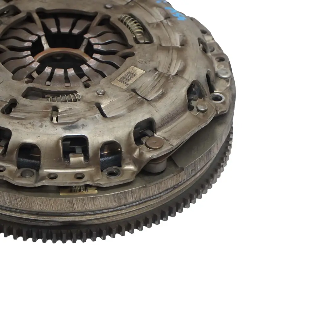 M54 Dual Twin Mass Flywheel Kit to BMW E46 320i 325i E60 520i 525i Petrol with Part number 7551576 BMW E46 320i 325i E60 520i 525i Petrol M54 Dual Twin Mass Flywheel Kit - SKU 7551576 - Part number 7551576