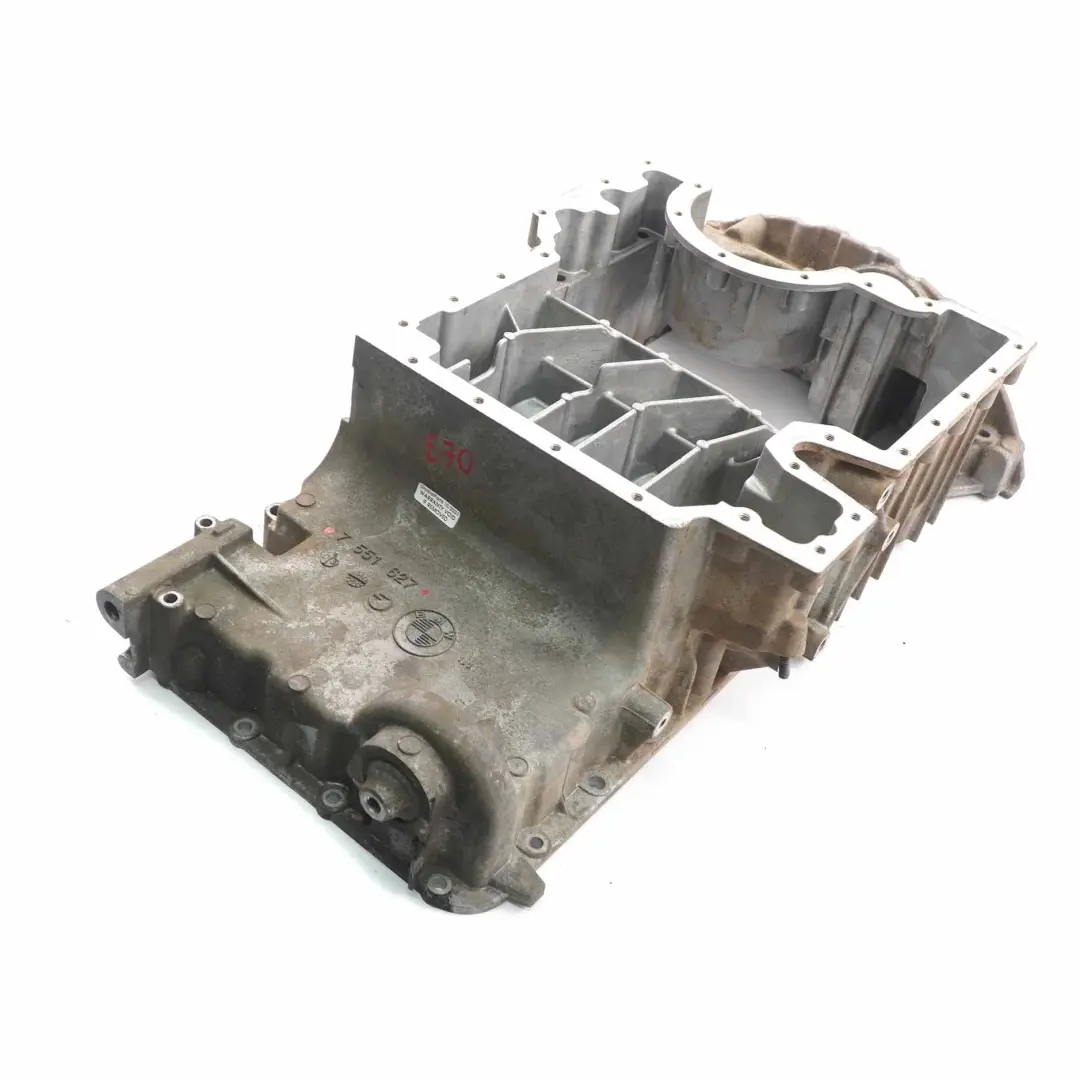 4.8i N62N Benzinmotor Ölwanne Oberteil für BMW X5 E70 mit Teilenummer 7551627 BMW X5 E70 4.8i N62N Benzinmotor Ölwanne Oberteil - SKU 7551627 - Teilenummer 7551627