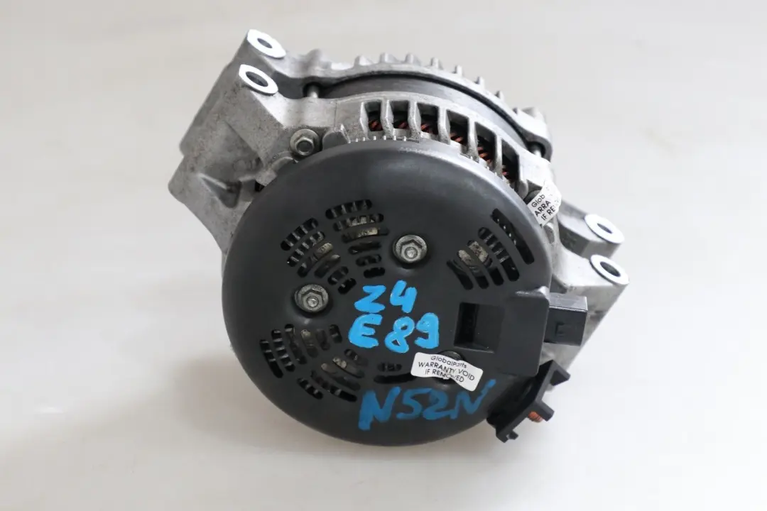 N52N Alternatore Denso 170A per BMW Z4 E89 23i 30i con numero di parte 7552815 BMW Z4 E89 23i 30i N52N Alternatore Denso 170A - SKU 7552815 - Numero di parte 7552815