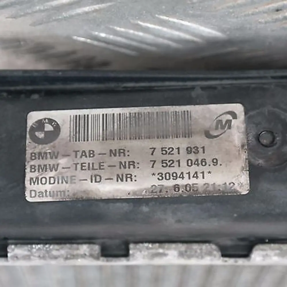 Coolant Radiator Petrol 7553111 to BMW X1 E81 E87 E90 E91 E92 E93 LCI with Part number 7521046 BMW X1 E81 E87 E90 E91 E92 E93 LCI Coolant Radiator Petrol 7553111 - SKU 7553111-1 - Part number 7521046