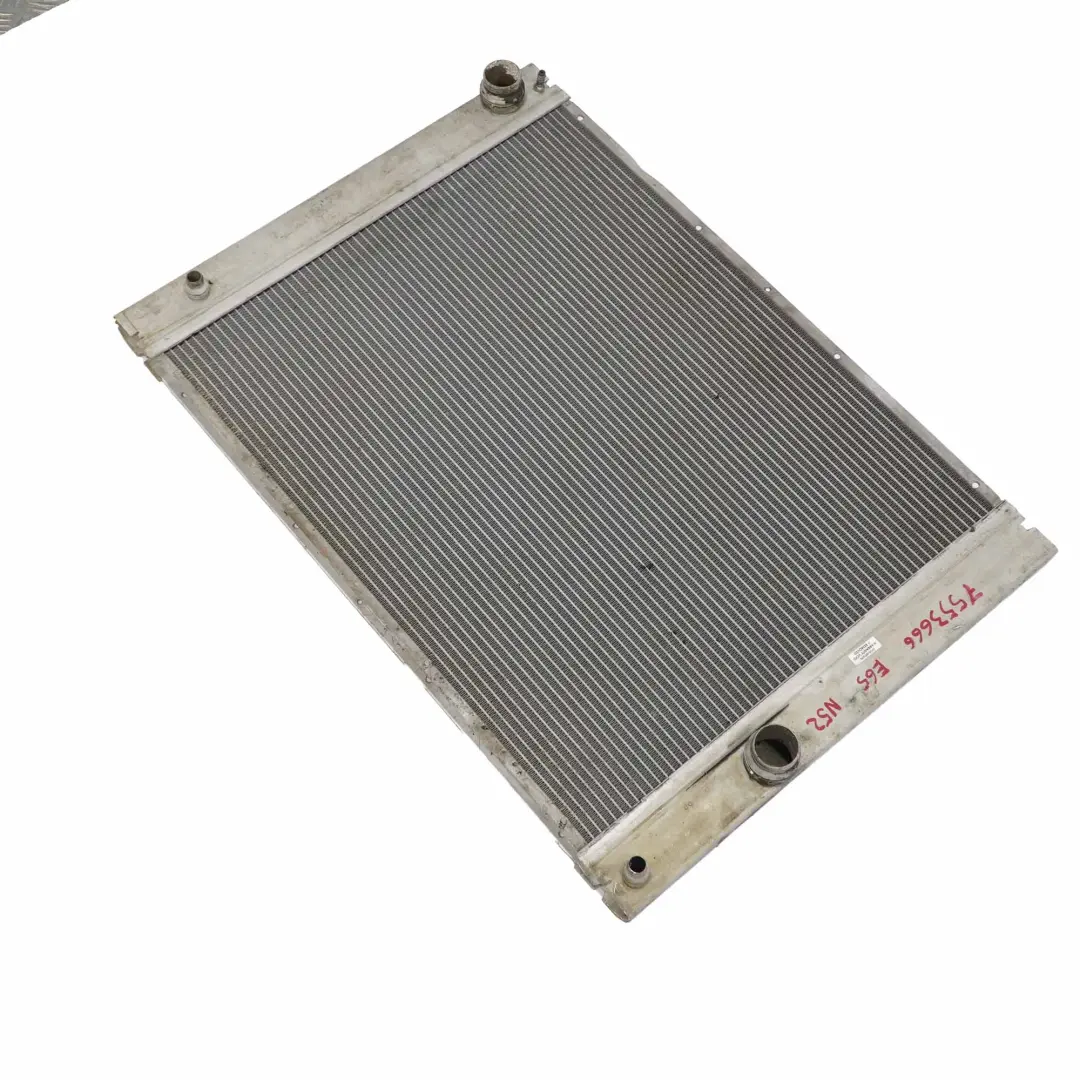 730i N52 Refroidissement Moteur Radiateur Essence 60772 pour BMW E65 E66 à propos du numéro de pièce 7553666 BMW E65 E66 730i N52 Refroidissement Moteur Radiateur Essence 60772 - SKU 7553666 - Numéro de pièce 7553666
