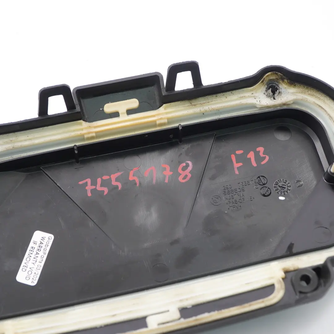 Coperchio BMW F13 F12 controllo motore ECU Scatola coperchio superiore per con numero di parte 7555178 Coperchio BMW F13 F12 controllo motore ECU Scatola coperchio superiore - SKU 7555178 - Numero di parte 7555178