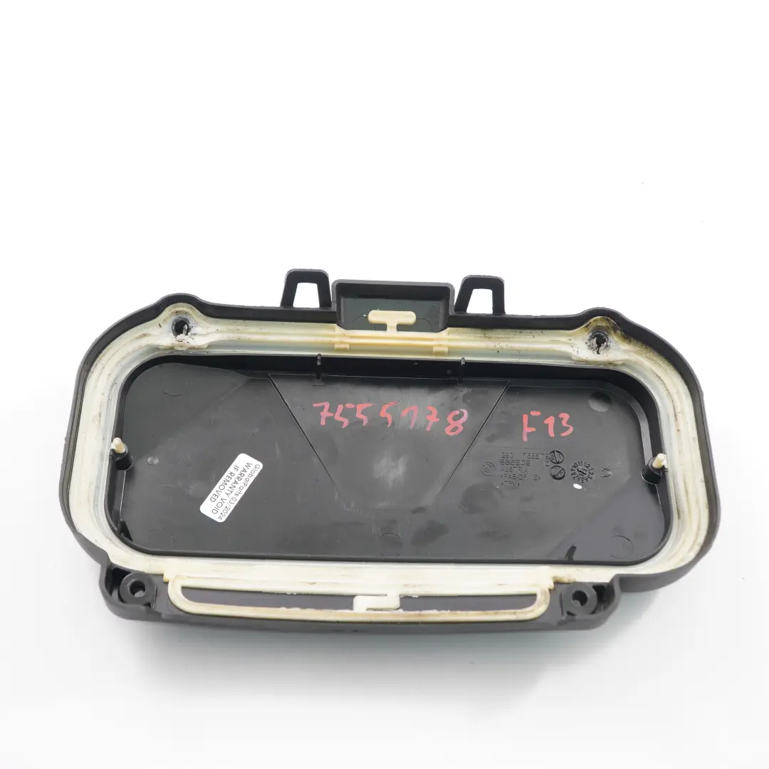 Couvercle BMW F13 F12 F11 Unité contrôle moteur ECU couvercle supérieur pour à propos du numéro de pièce 7555178 Couvercle BMW F13 F12 F11 Unité contrôle moteur ECU couvercle supérieur - SKU 7555178 - Numéro de pièce 7555178