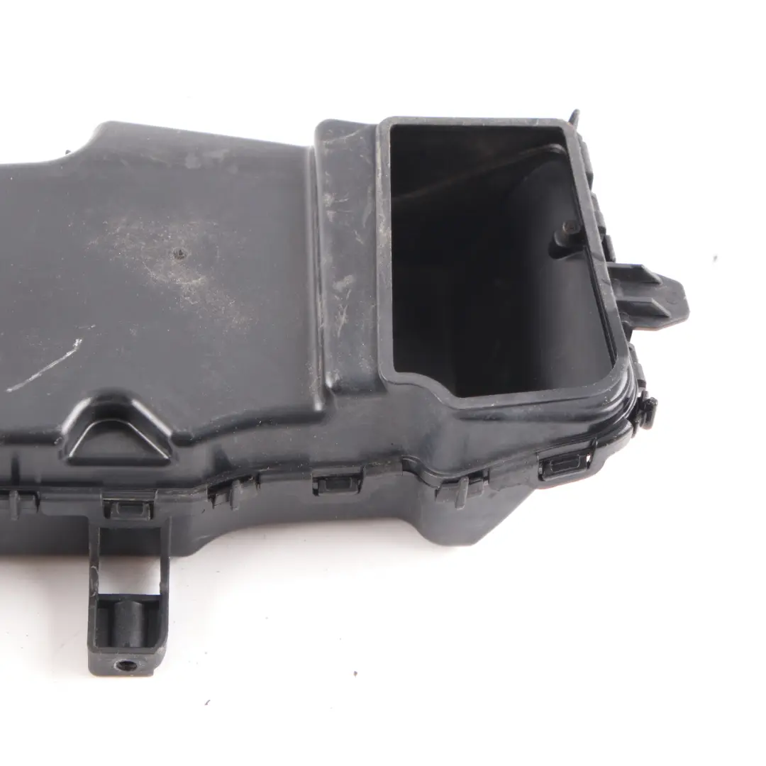 Motor admisión aire BMW F10 F11 520d N47N Silenciador conducto filtrado - SKU 7555192 - Número de pieza 7555192