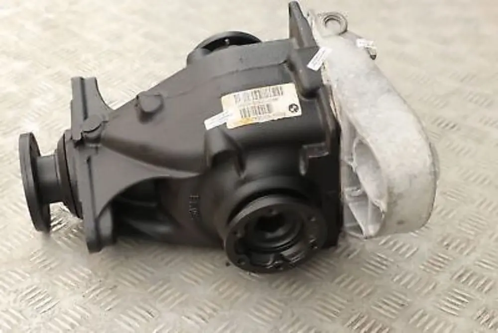Differential Diff 4,10 Ratio WARRANTY für BMW 1 3 Series E87 LCI E90 Rear mit Teilenummer 7555315 BMW 1 3 Series E87 LCI E90 Rear Differential Diff 4,10 Ratio WARRANTY - SKU 7555315 - Teilenummer 7555315