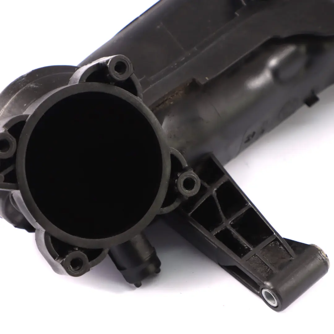  Collecteur d'admission BMW F10 F13 F01 Petrol N63 Air Manifold Cyl. 1-4 - SKU 7555663 - Numéro de pièce 7555663