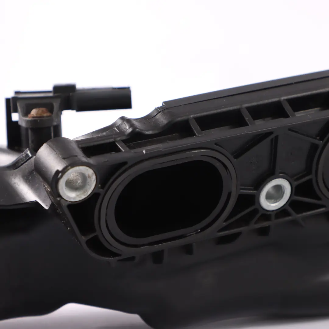 Collettore di aspirazione BMW F10 F13 F01 Benzina N63 Collettore aria Cyl. 1-4 per con numero di parte 7555663 Collettore di aspirazione BMW F10 F13 F01 Benzina N63 Collettore aria Cyl. 1-4 - SKU 7555663 - Numero di parte 7555663