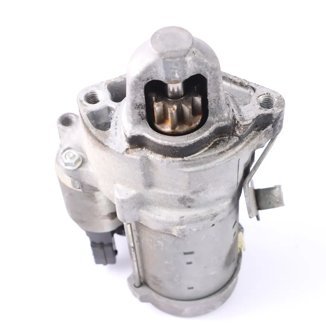  Démarreur BMW F10 F07GT F13 F03 X5 E70 Petrol N63 Starter Motor 1.6 KW - SKU 7556131 - Numéro de pièce 7556131