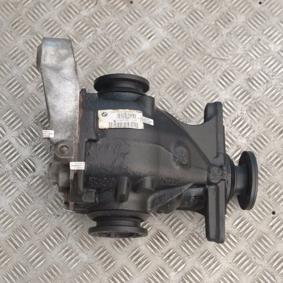 BMW 1 E87 118d rear Differential Diff 2,47 ratio DIESEL 4 BOLTS WARRANTY - SKU 7556794 - Part number 7556794