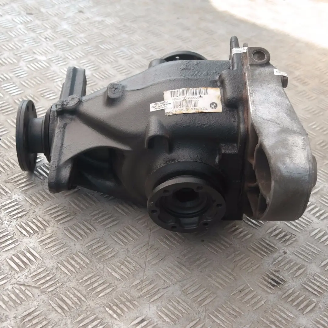 Differential Diff 2,47 ratio DIESEL 4 BOLTS WARRANTY to BMW 1 E87 118d rear with Part number 7556794 BMW 1 E87 118d rear Differential Diff 2,47 ratio DIESEL 4 BOLTS WARRANTY - SKU 7556794 - Part number 7556794