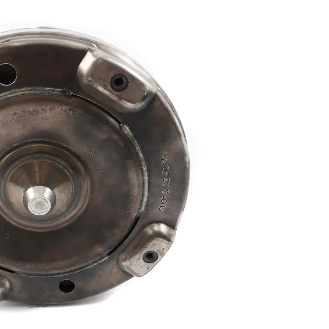 645Ci N62 Convertisseur couple Boite automatique Y83 GA6HP26Z para BMW E61 545i E63 con número de pieza 7557764 BMW E61 545i E63 645Ci N62 Convertisseur couple Boite automatique Y83 GA6HP26Z - SKU 7557764 - Número de pieza 7557764