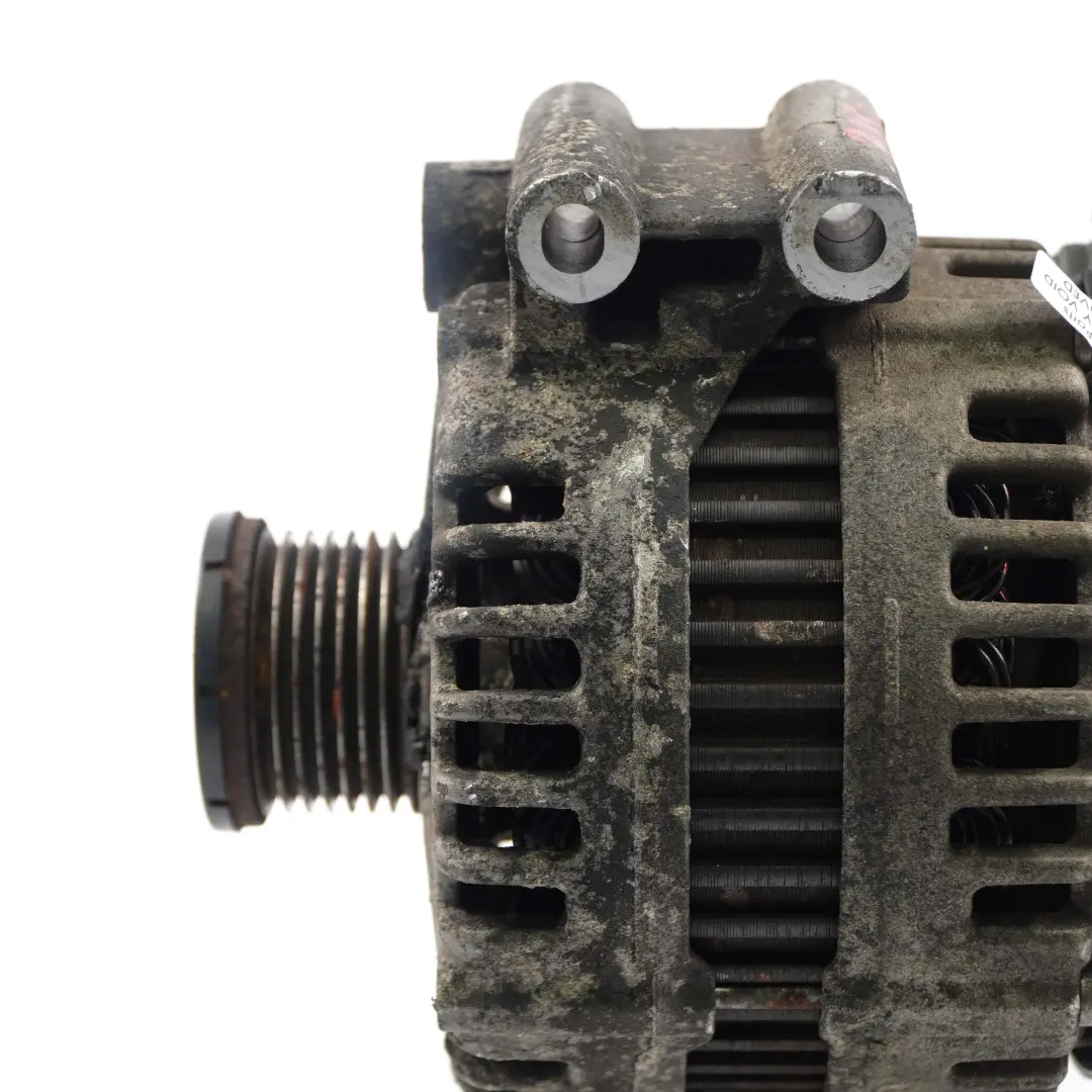 N54 135i 335i Alternatore Generatore 180A per BMW E82 E90 E91 E92 con numero di parte 7558220 BMW E82 E90 E91 E92 N54 135i 335i Alternatore Generatore 180A - SKU 7558220 - Numero di parte 7558220
