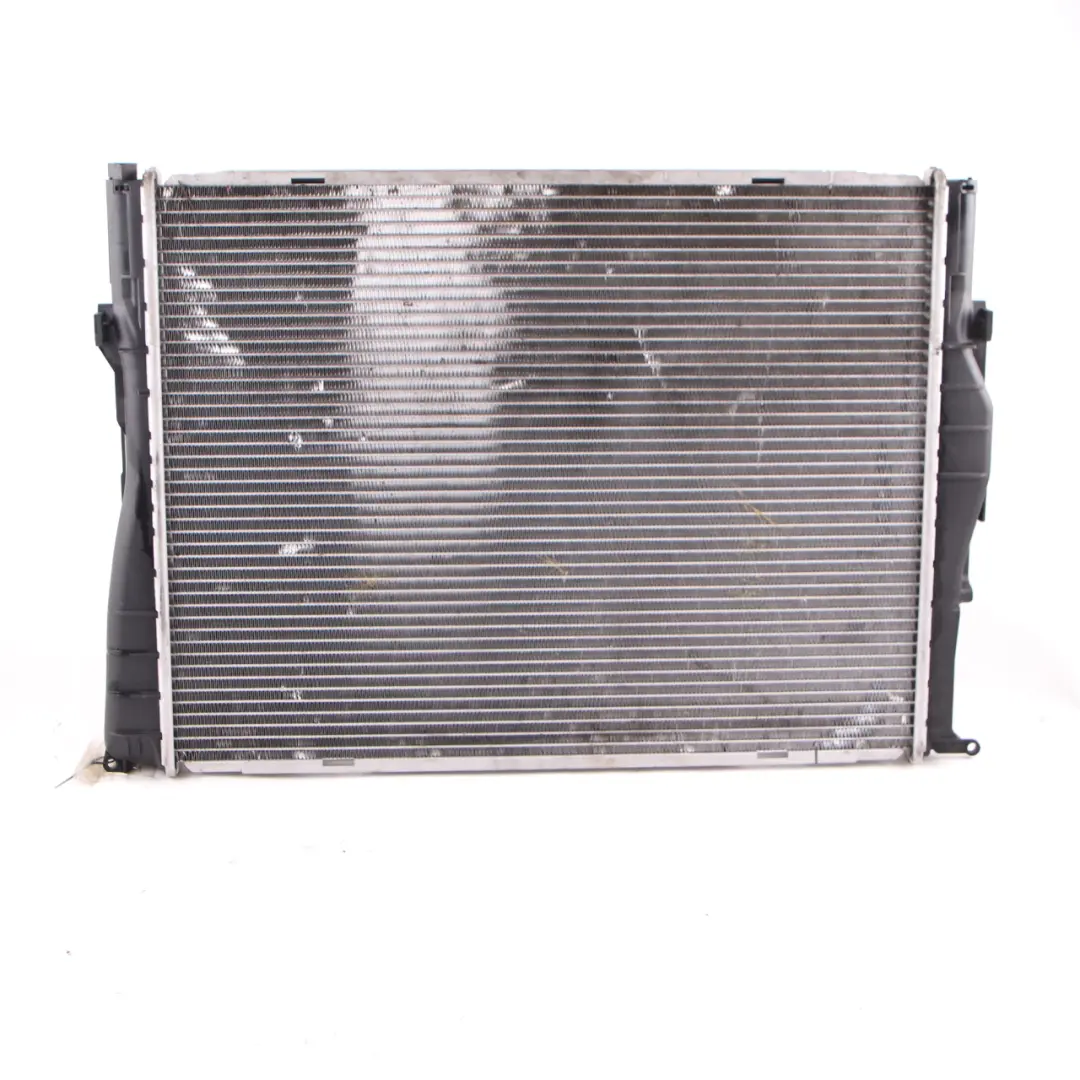 Water Coolant Radiator BMW E81 E87 E90 Petrol Engine Cooling Unit to with Part number 7559273 Water Coolant Radiator BMW E81 E87 E90 Petrol Engine Cooling Unit - SKU 7559273-NRF - Part number 7559273