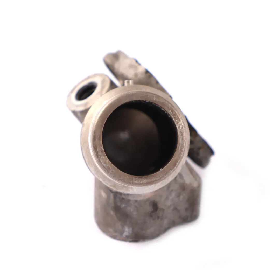 320si Petrol N45 Engine Coolant Hose Connector to BMW E90 with Part number 7559333 BMW E90 320si Petrol N45 Engine Coolant Hose Connector - SKU 7559335-1 - Part number 7559333