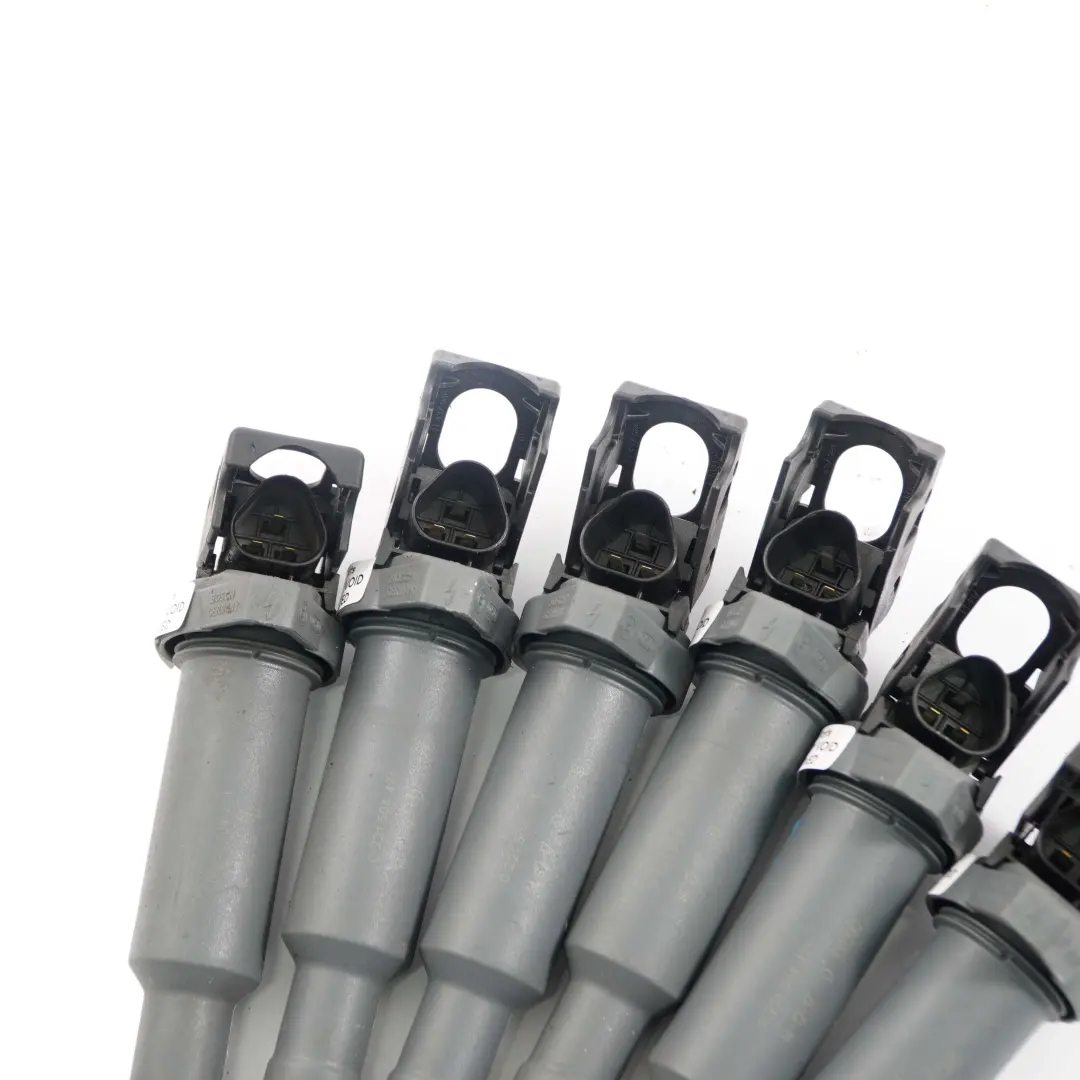 6x bobines allumage essence pour BMW E60 E63 E81 E82 E87 LCI E90 E91 E92 F10 F11 Pack à propos du numéro de pièce 7559842 BMW E60 E63 E81 E82 E87 LCI E90 E91 E92 F10 F11 Pack 6x bobines allumage essence - SKU 7559842-1 - Numéro de pièce 7559842