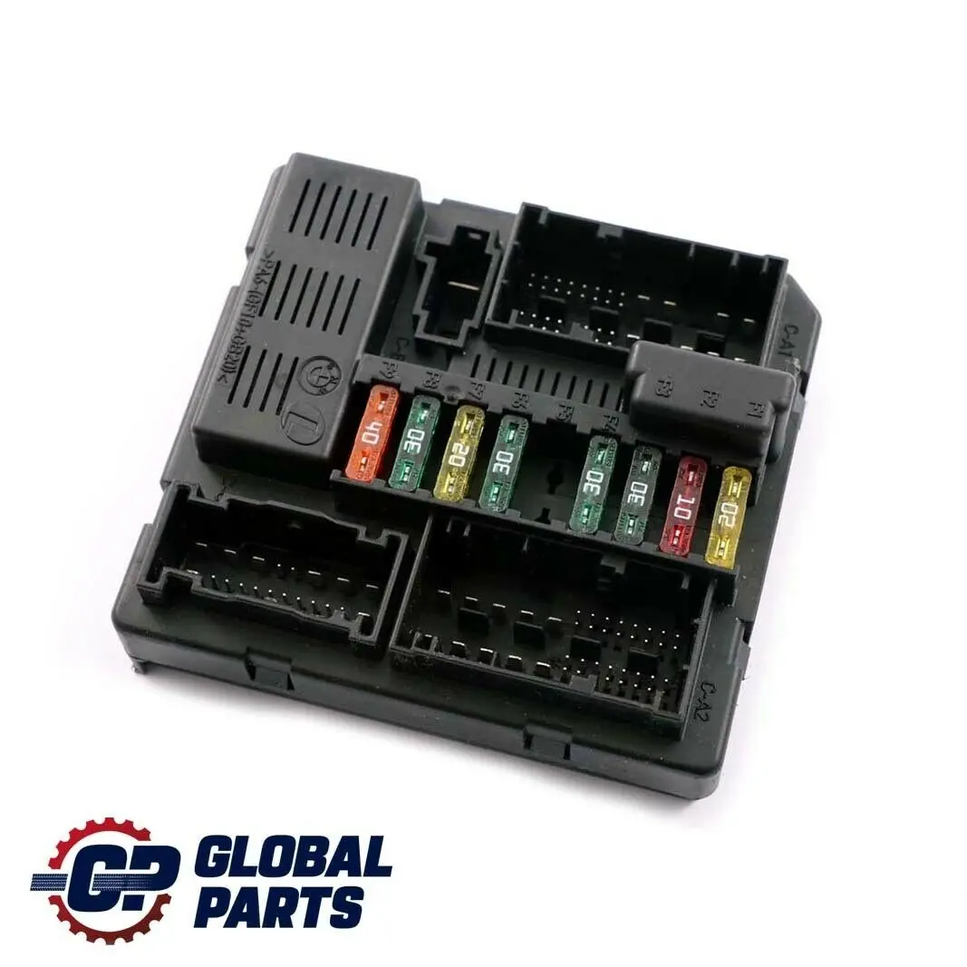 Distribution Module Fuse Box pour BMW E83 LCI E85 E86 Power à propos du numéro de pièce 7560626 BMW E83 LCI E85 E86 Power Distribution Module Fuse Box - SKU 7560626 - Numéro de pièce 7560626