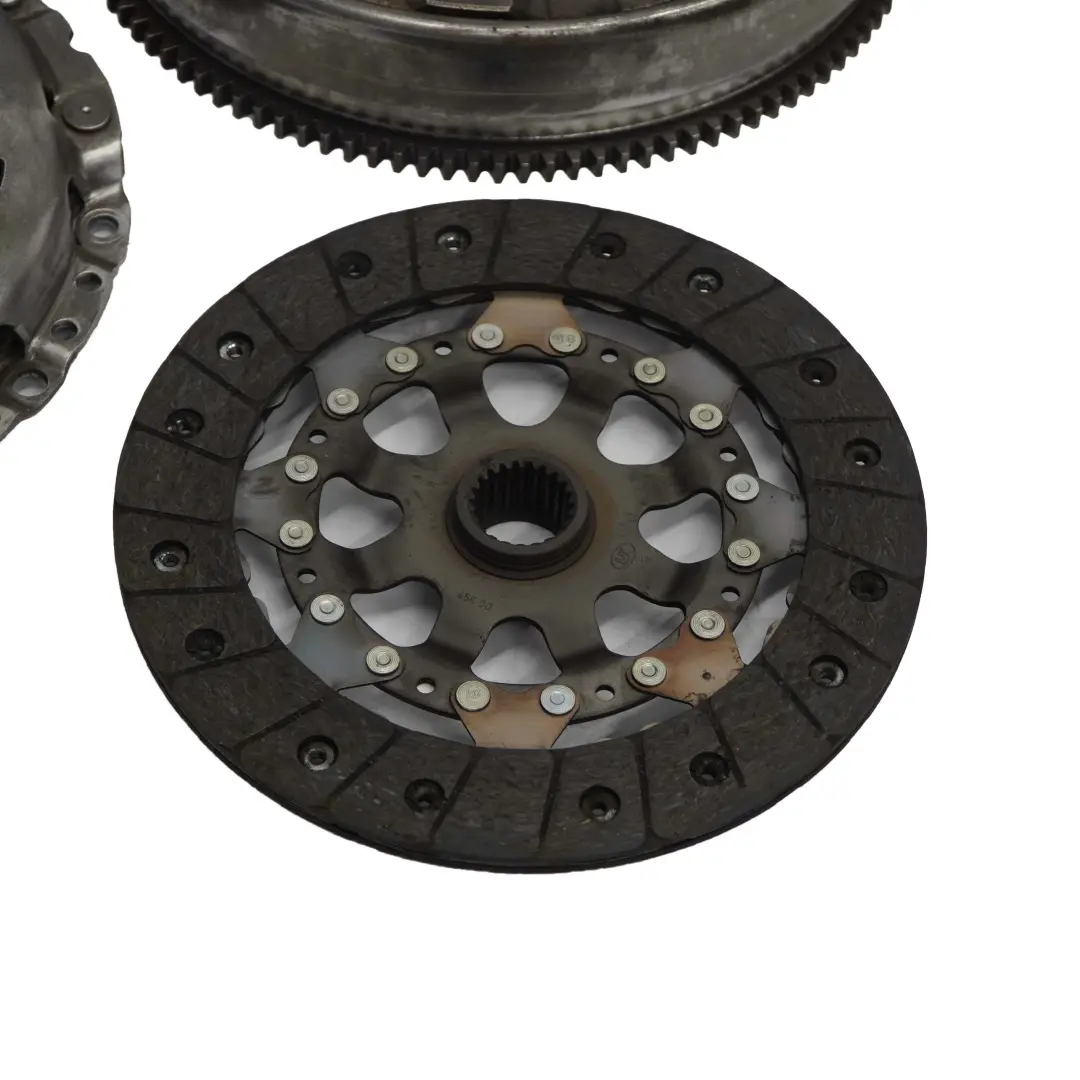 Essence N43 Deux Masse D'Inertie Embrayage pour BMW E87 LCI E90 E91 à propos du numéro de pièce 7560876 BMW E87 LCI E90 E91 Essence N43 Deux Masse D'Inertie Embrayage - SKU 7560876 - Numéro de pièce 7560876