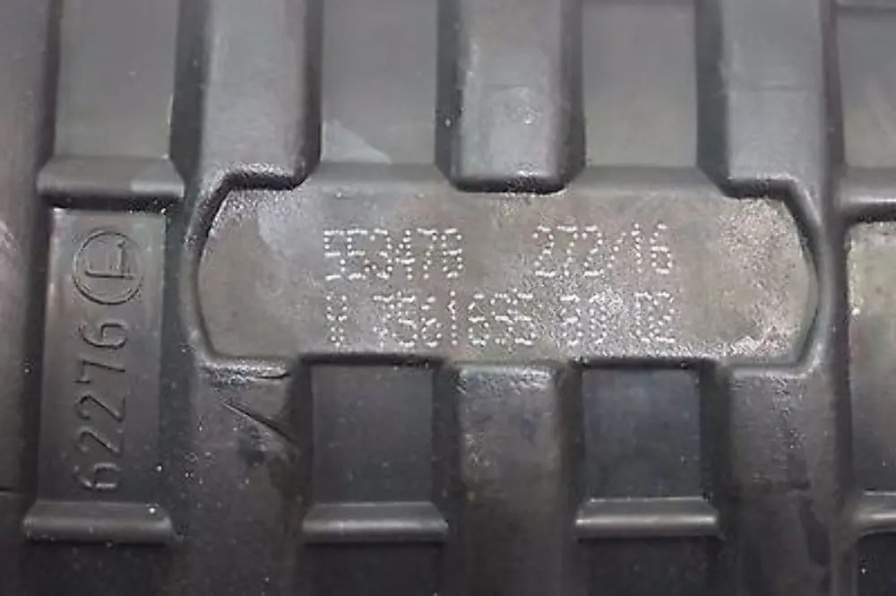 BOTTE EN CAOUTCHOUC POUR TUYAU D'ADMISSION pour Mini COOPER S R56 R55 R57 R58 LCI à propos du numéro de pièce 7561695 Mini COOPER S R56 R55 R57 R58 LCI BOTTE EN CAOUTCHOUC POUR TUYAU D'ADMISSION - SKU 7561695-1 - Numéro de pièce 7561695