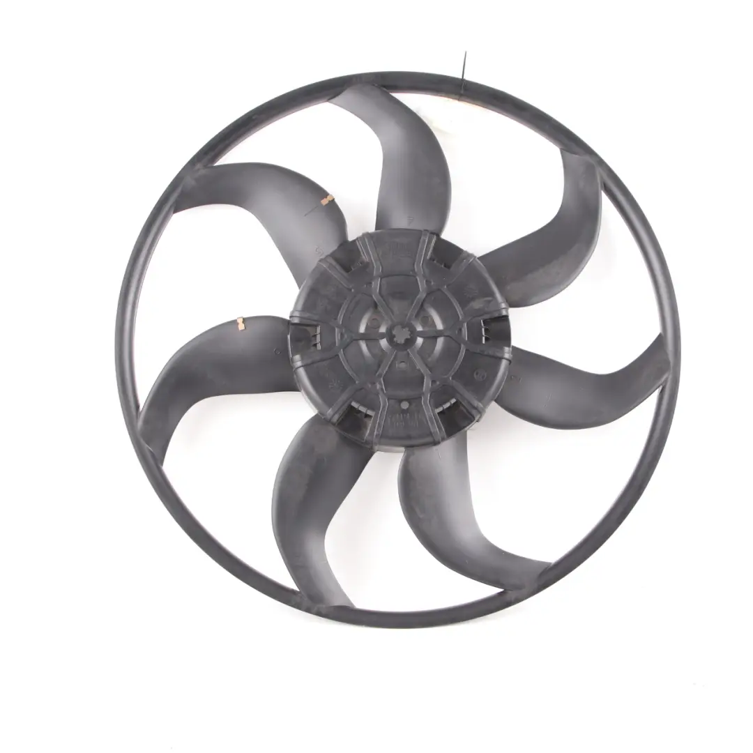 BMW E87 E90 118d 120d 320d Motor Diesel Radiador Ventilador Sin Motor - SKU 7561713-2 - Número de pieza 7561713