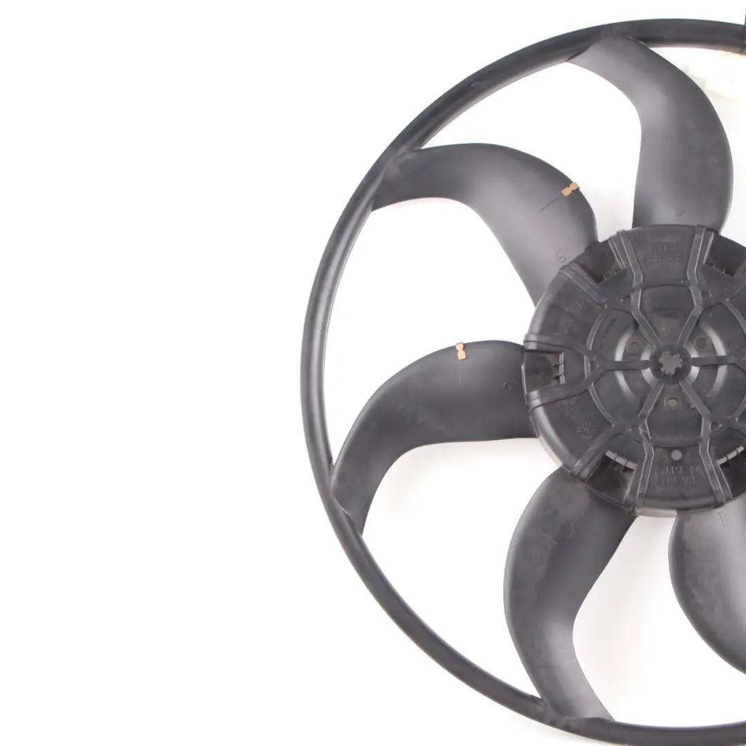 BMW E87 E90 118d 120d 320d Motor Diesel Radiador Ventilador Sin Motor - SKU 7561713-2 - Número de pieza 7561713