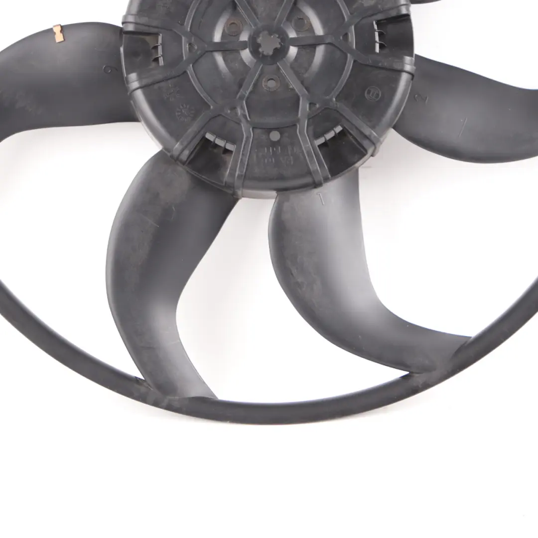 Radiator Cooling Fan Without Motor to BMW E87 E90 118d 120d 320d Diesel Engine with Part number 7561713 BMW E87 E90 118d 120d 320d Diesel Engine Radiator Cooling Fan Without Motor - SKU 7561713-2 - Part number 7561713