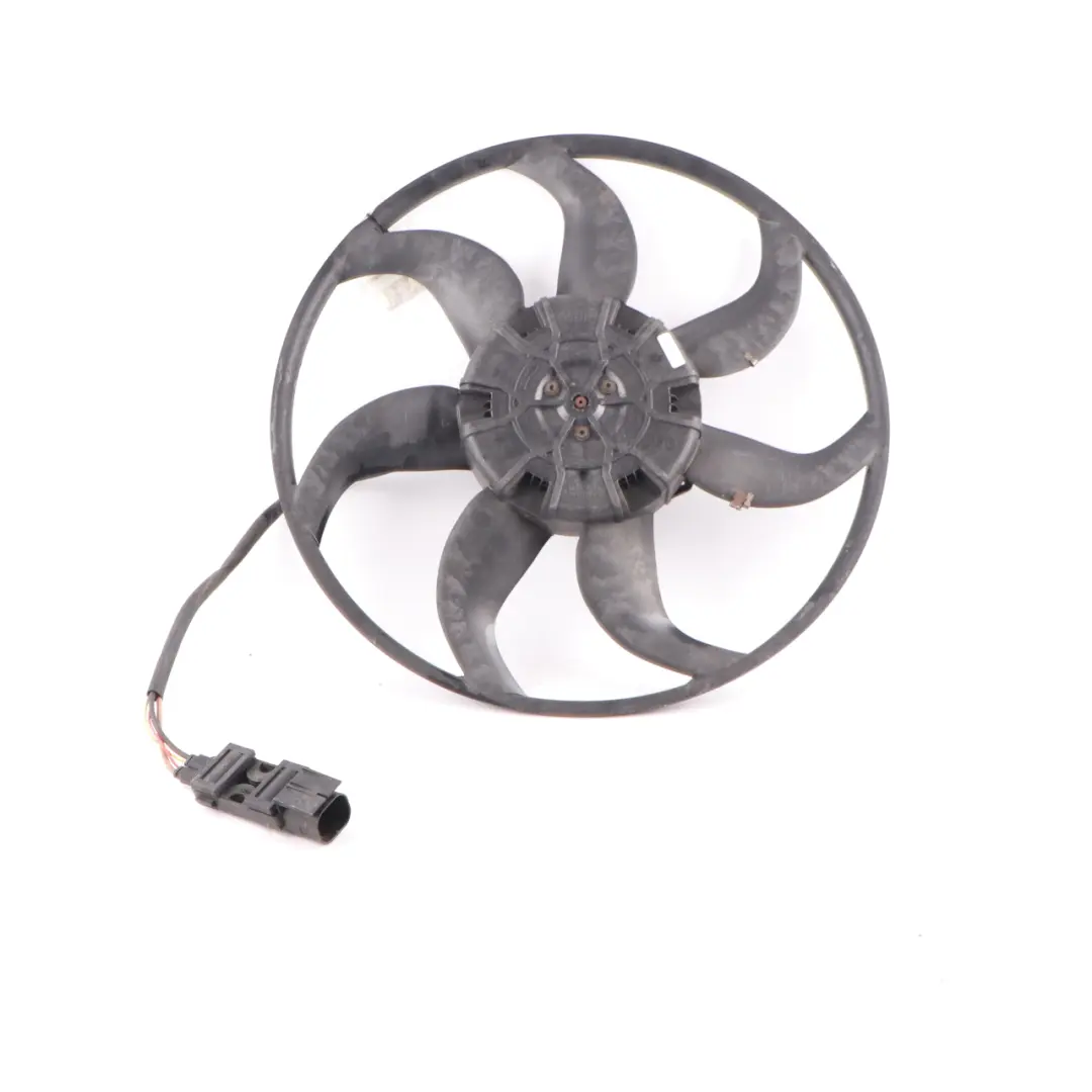 BMW E87 E90 118d 120d 320d Dieselmotor Kühler Kühlung Ventilator Motor - SKU 7561713-4 - Teilenummer 7561713