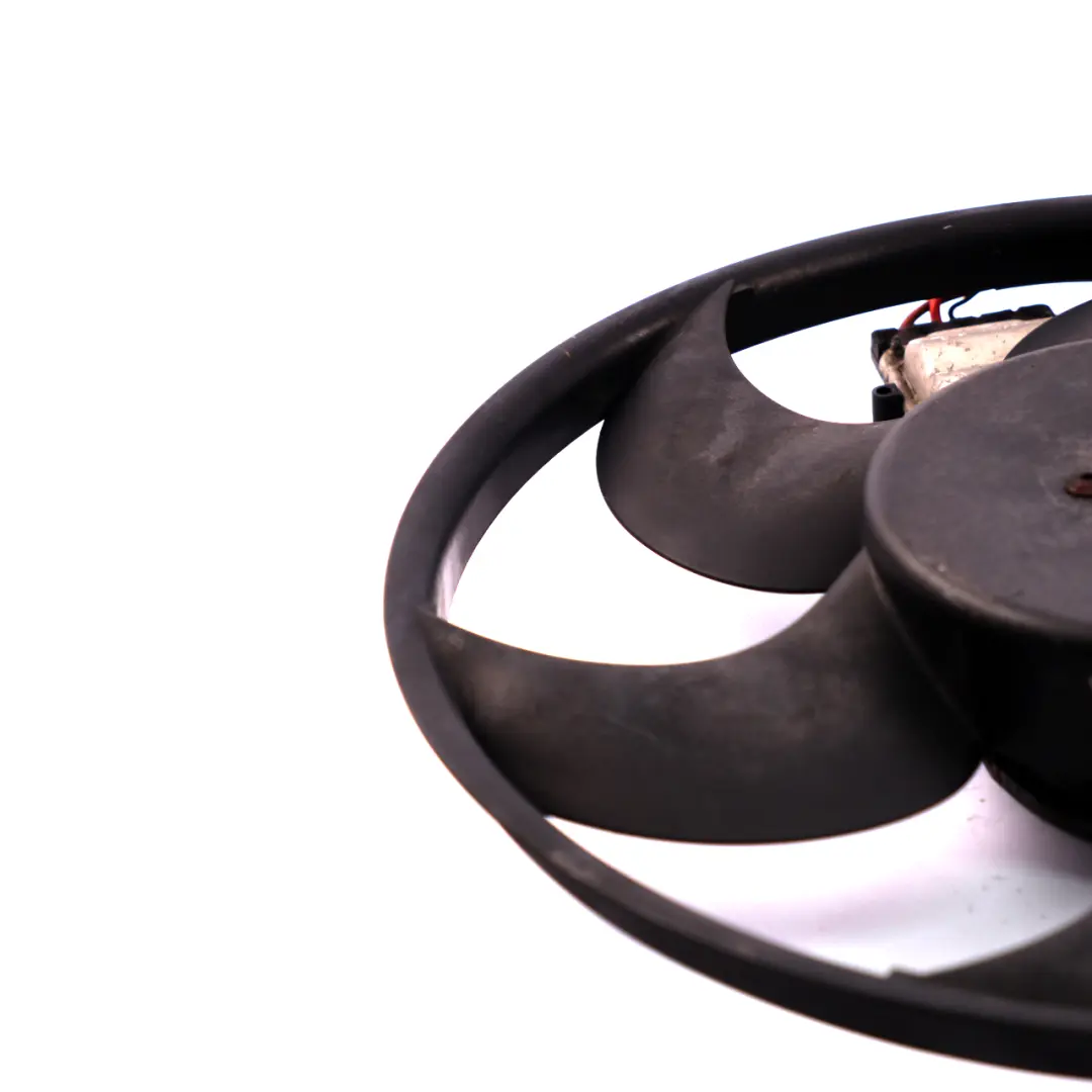 Reihe E46 Benzin Kühler Motorlüfter Drucklüfter 6922670 für BMW 3 mit Teilenummer 7561757 BMW 3 Reihe E46 Benzin Kühler Motorlüfter Drucklüfter 6922670 - SKU 7561757-1 - Teilenummer 7561757