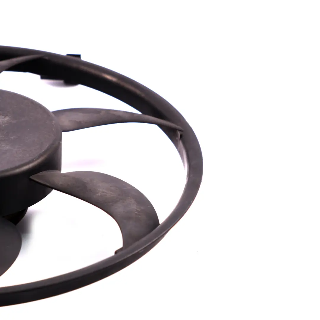 Essence Radiateur Ventilateur de Moteur Pression 6922670 pour BMW 3 Serie E46 à propos du numéro de pièce 7561757 BMW 3 Serie E46 Essence Radiateur Ventilateur de Moteur Pression 6922670 - SKU 7561757-1 - Numéro de pièce 7561757