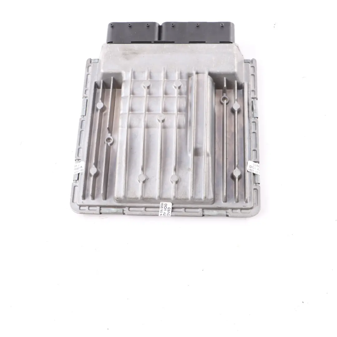 N52 Engine ECU Control Unit DME Automatic to BMW E60 E61 525i E90 E91 325i with Part number 7561817 BMW E60 E61 525i E90 E91 325i N52 Engine ECU Control Unit DME Automatic - SKU 7561817 - Part number 7561817