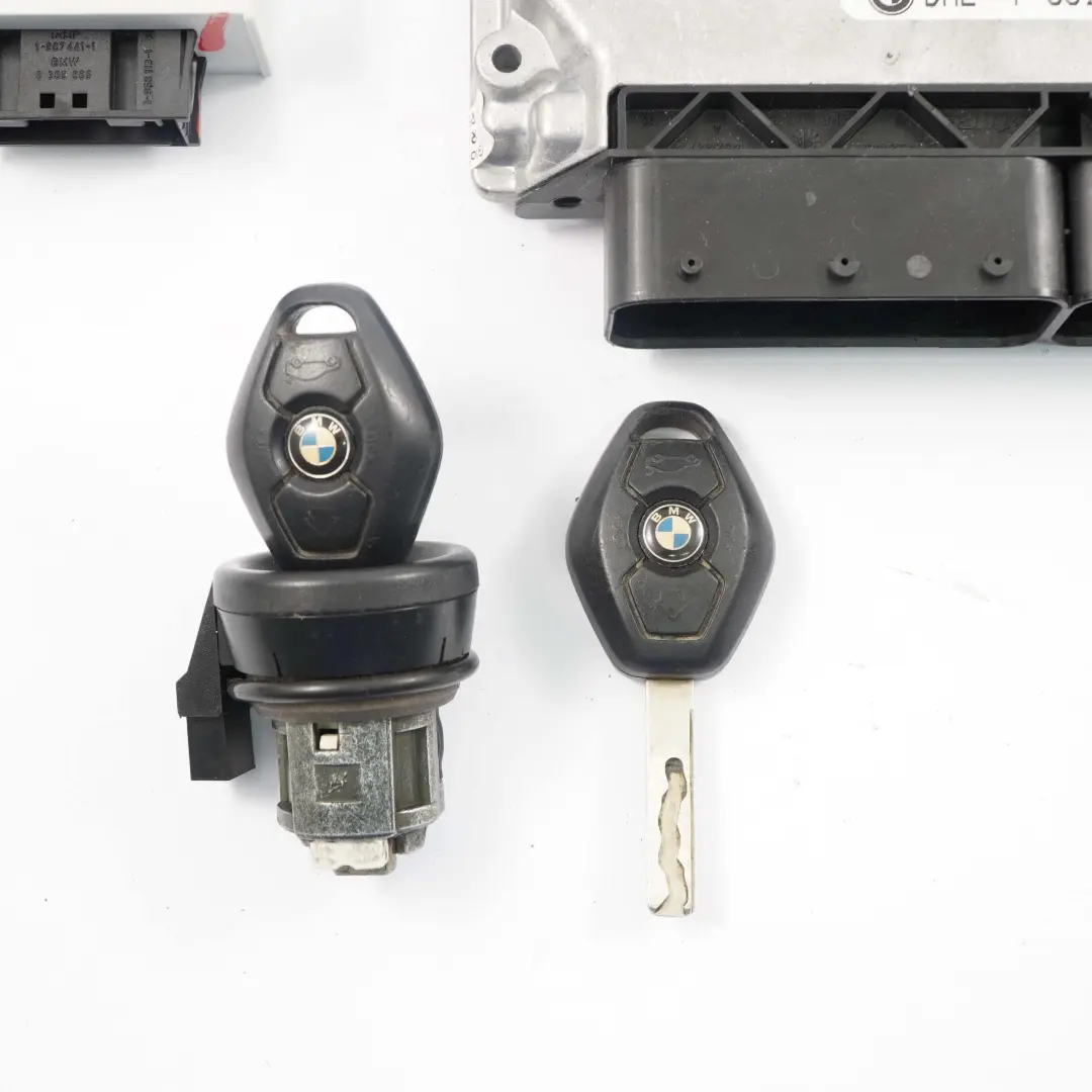 BMW X3 E83 2.0i N46 ECU Engine Control Unit KIT DME EWS Keys Manual - SKU 7561834-8 - Part number 7561834