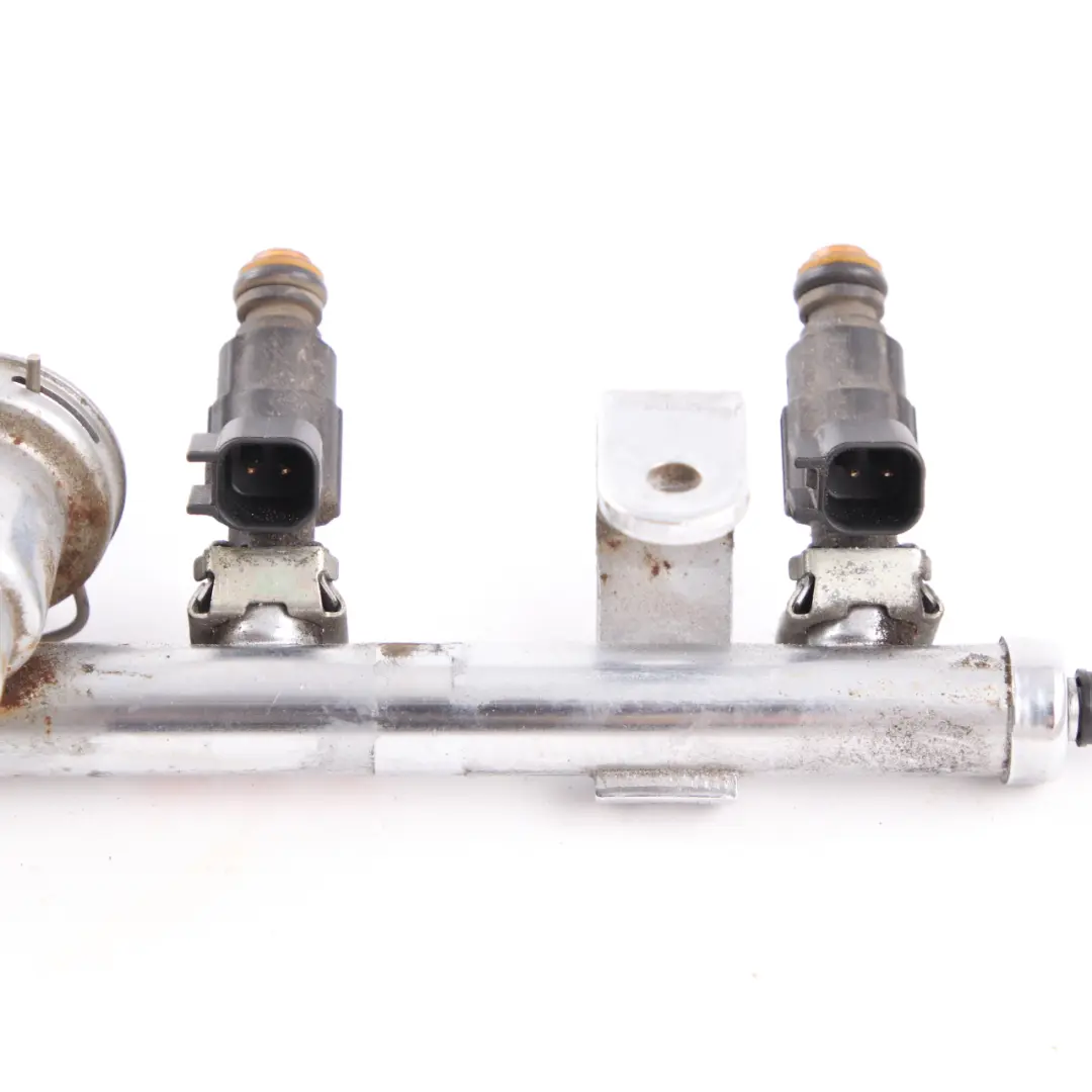 Mini Cooper One R50 R52 W10 2 Tubo De inyeccion De gasolina Fuel Rail - SKU 7562264-3 - Número de pieza 7562264