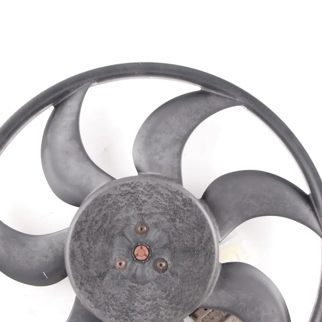 Ventilateur de refroidissement BMW E81 E82 E87 E90 N43 N45 N46 7561711 pour à propos du numéro de pièce 7563259 Ventilateur de refroidissement BMW E81 E82 E87 E90 N43 N45 N46 7561711 - SKU 7563259-14 - Numéro de pièce 7563259