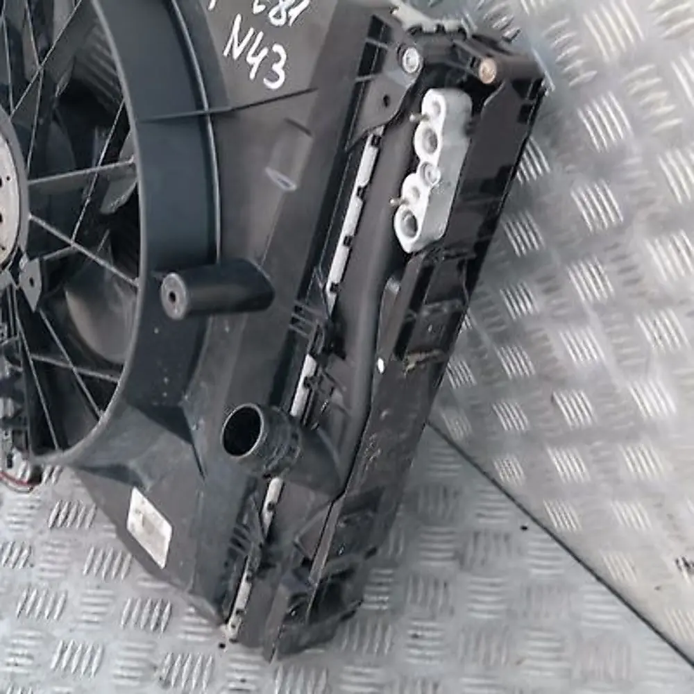 BMW e81 e87 e90 e91 N43 Struttura Ventola Con Ventola 300W 7563259 - SKU 7563259-3 - Numero di parte 17427563259