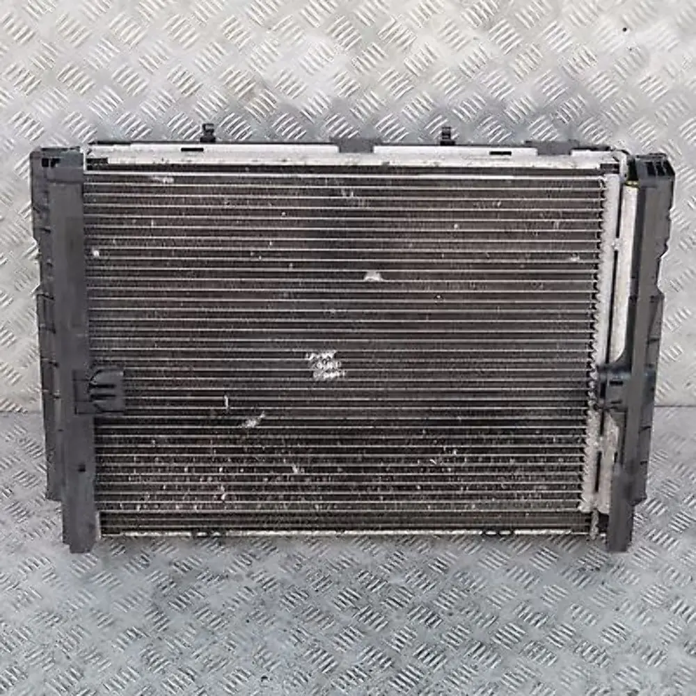 BMW 1 3 Series E81 E87 E90 E91 N43 Complete Set Radiator Fan Housing With Fan - SKU 7563259-3 - Part number 17427563259