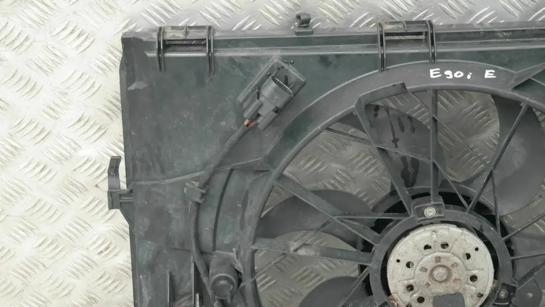 BMW 1 3 X1 Series E81 E84 E87 E90 E91 E92 E93 Petrol Fan Housing With Fan 300W - SKU 7563259-4 - Part number 7563259