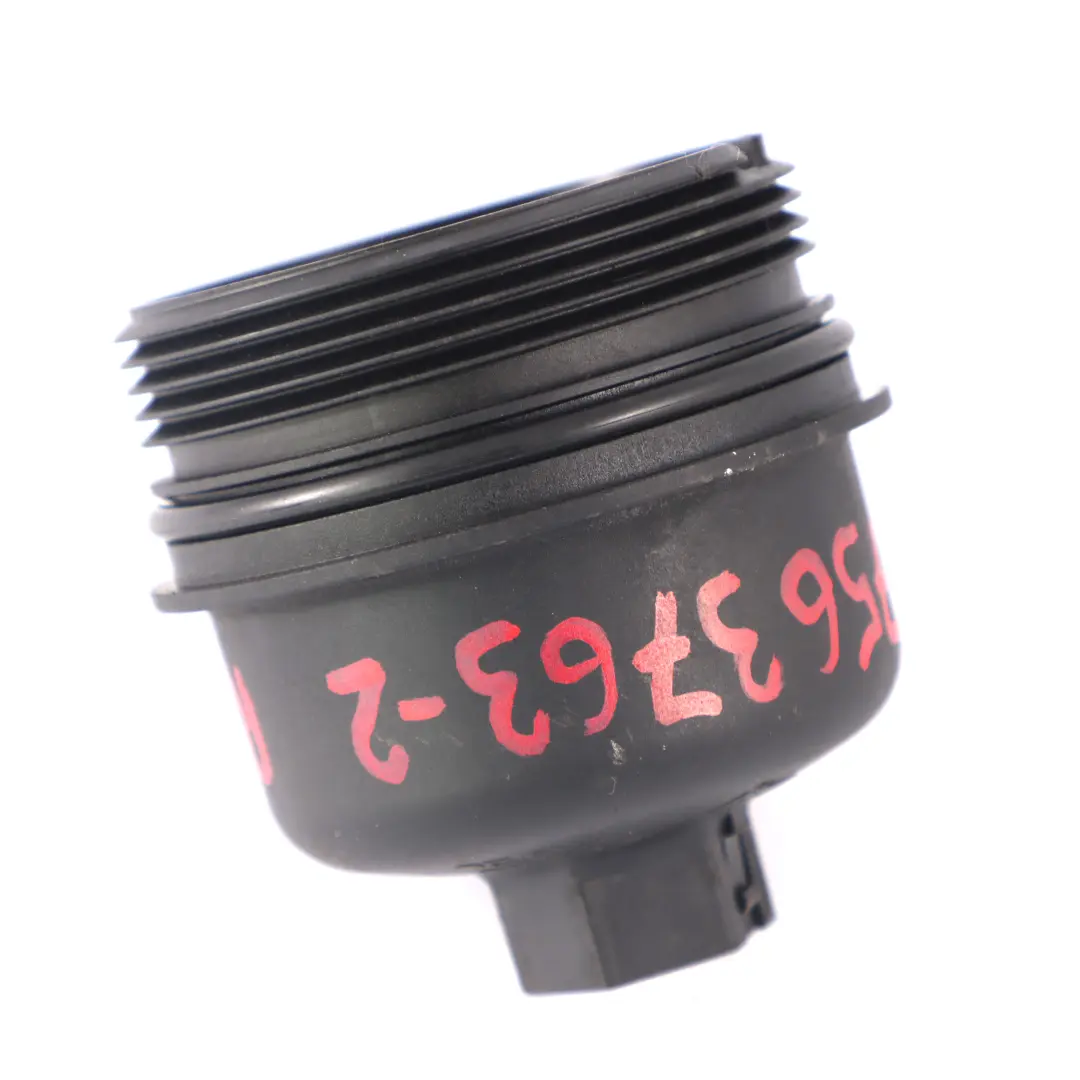 Couvercle de filtre à huile moteur pour Mini One R50 R52 R53 Petrol W10 W11 à propos du numéro de pièce 7563763 Mini One R50 R52 R53 Petrol W10 W11 Couvercle de filtre à huile moteur - SKU 7563763-2 - Numéro de pièce 7563763