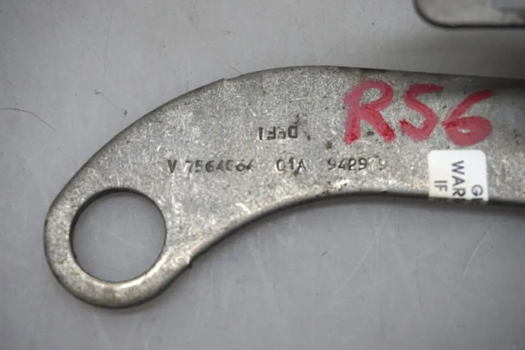 Cylinder Head Bracket to Mini Cooper One R55 R56 R57 R60 LCI N12 N16 with Part number 7564864 Mini Cooper One R55 R56 R57 R60 LCI N12 N16 Cylinder Head Bracket - SKU 7564864 - Part number 7564864