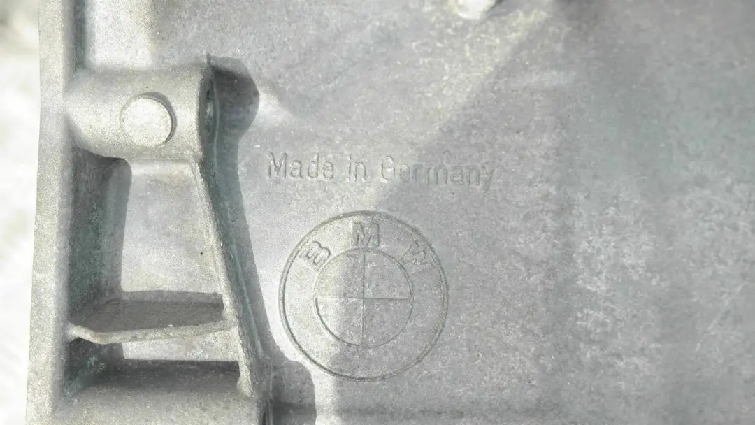 M47N2 Skrzynia Biegów do BMW E87 E90 120d 318d 320d o numerze 7565194 BMW E87 E90 120d 318d 320d M47N2 Skrzynia Biegów - SKU 7565194-2 - Numer Części 7565194