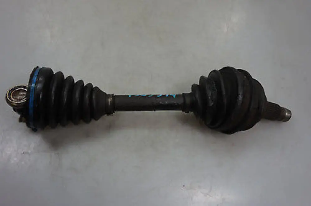 Front Axle Right O/S Drive Shaft Driveshaft 4WD to BMW X5 Series E53 with Part number 7565314 BMW X5 Series E53 Front Axle Right O/S Drive Shaft Driveshaft 4WD - SKU 7565314 - Part number 7565314