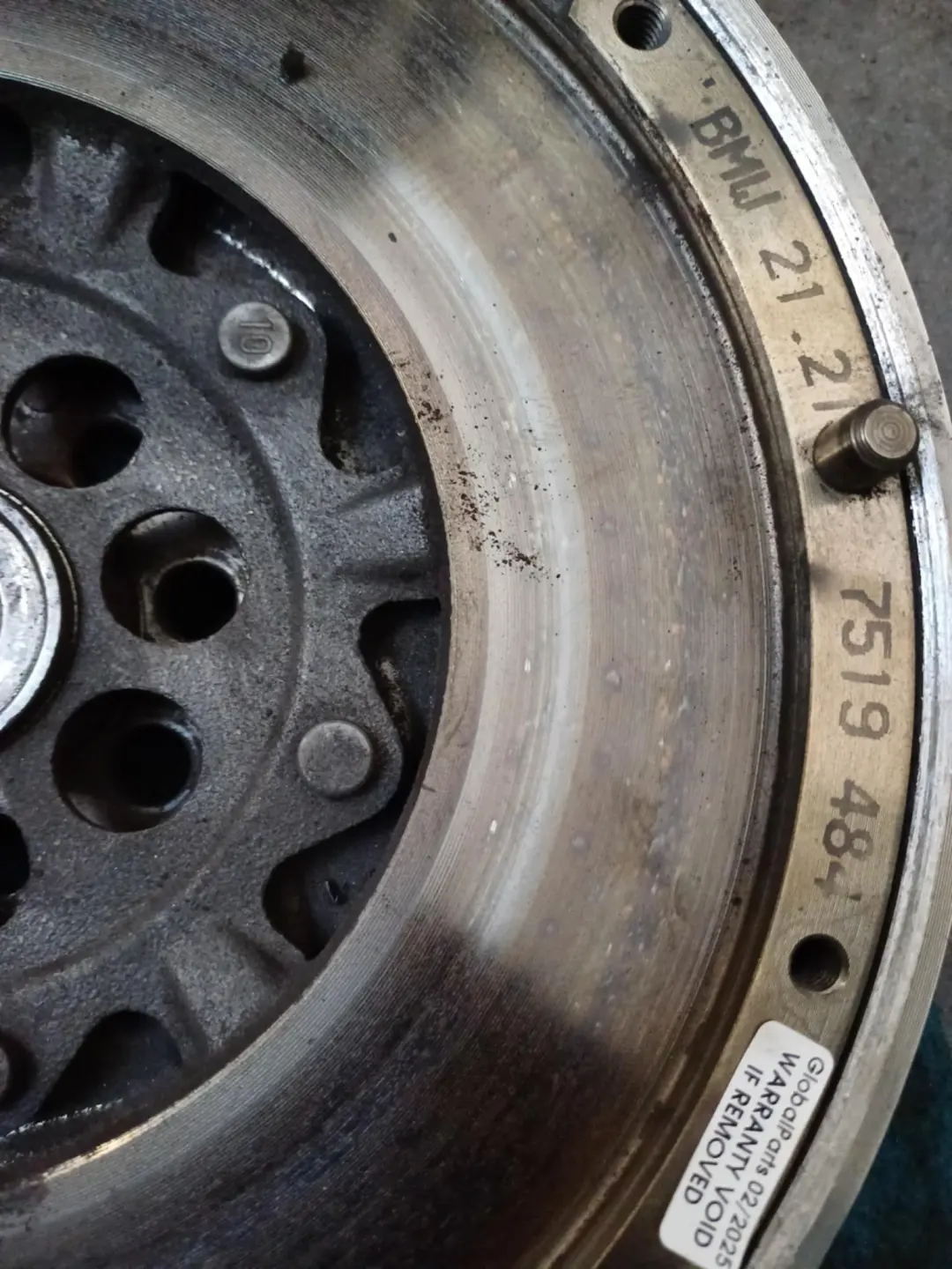 BMW E60 E87 E90 118d 120d 318d 320d 520d M47N2 Schwungrad Zweimassenschwungrad - SKU 7565745-1 - Teilenummer 7565745