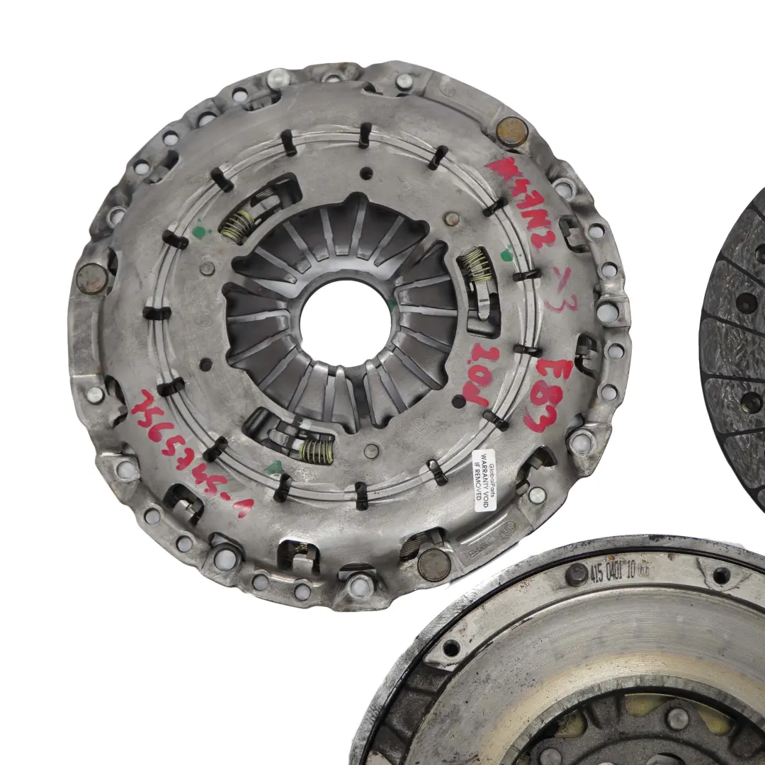 M47N2 Dwumas Tarcza Sprzęgło Komplet do BMW E83 2.0d o numerze 7565745 BMW E83 2.0d M47N2 Dwumas Tarcza Sprzęgło Komplet - SKU 7565745-2 - Numer Części 7565745