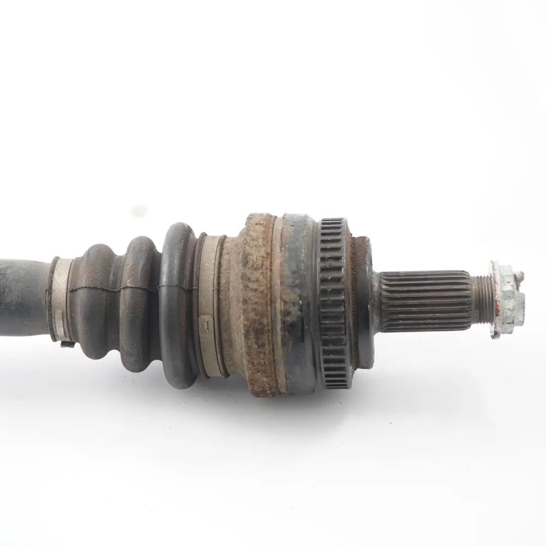 N52 Arbre transmission Essieu arrière droit Arbre sortie 7541440 pour BMW Z4 E85 à propos du numéro de pièce 7566232 BMW Z4 E85 N52 Arbre transmission Essieu arrière droit Arbre sortie 7541440 - SKU 7566232 - Numéro de pièce 7566232