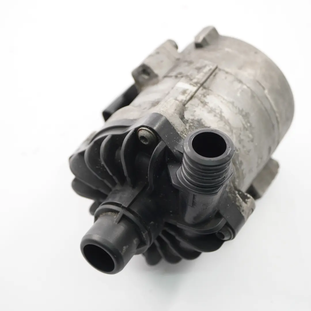 N63 N63N X5 E70 S63 Auxiliary Water Coolant Pump to BMW F10 F11 F13 with Part number 7566335 BMW F10 F11 F13 N63 N63N X5 E70 S63 Auxiliary Water Coolant Pump - SKU 7566335 - Part number 7566335