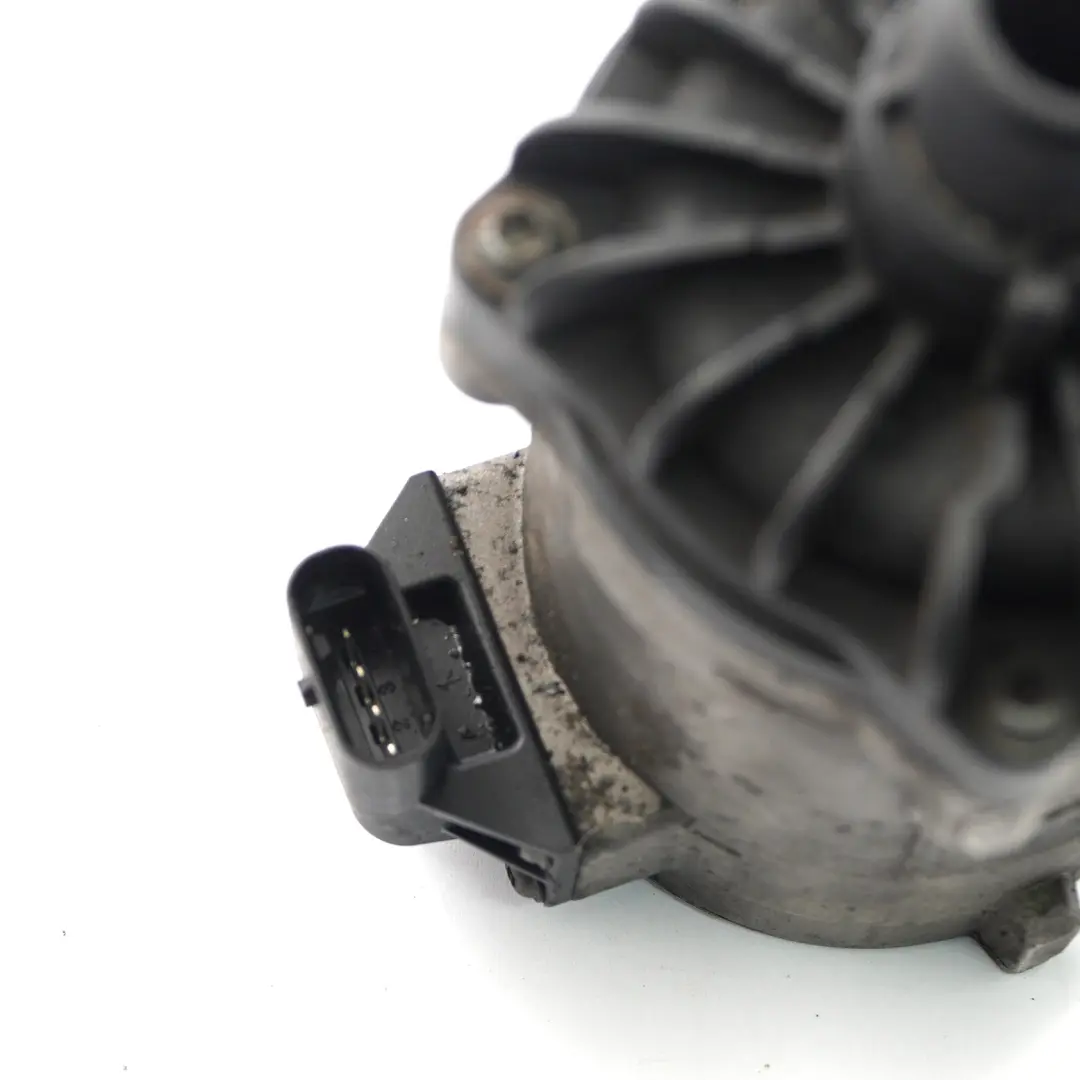 N63 N63N X5 E70 S63 Auxiliary Water Coolant Pump to BMW F10 F11 F13 with Part number 7566335 BMW F10 F11 F13 N63 N63N X5 E70 S63 Auxiliary Water Coolant Pump - SKU 7566335 - Part number 7566335