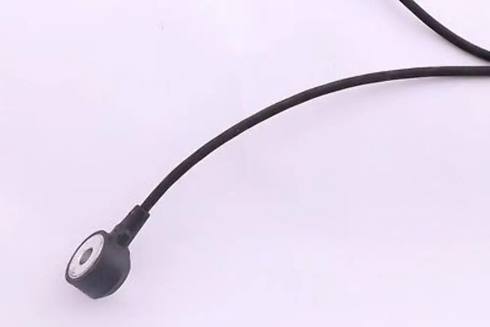 Czujnik Spalania Stukowego do BMW E60 E61 E65 E81 E87 E90 E91 E93 LCI o numerze 7566785 BMW E60 E61 E65 E81 E87 E90 E91 E93 LCI Czujnik Spalania Stukowego - SKU 7566785 - Numer Części 7566785