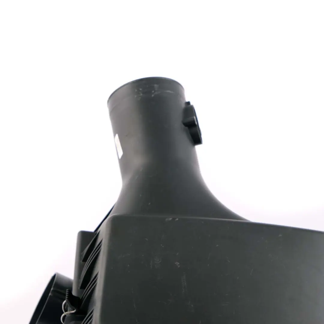 Silencieux admission essence N62N Boîte filtre air essence pour BMW E60 E63 540i 550i à propos du numéro de pièce 7567166 BMW E60 E63 540i 550i Silencieux admission essence N62N Boîte filtre air essence - SKU 7567166 - Numéro de pièce 7567166