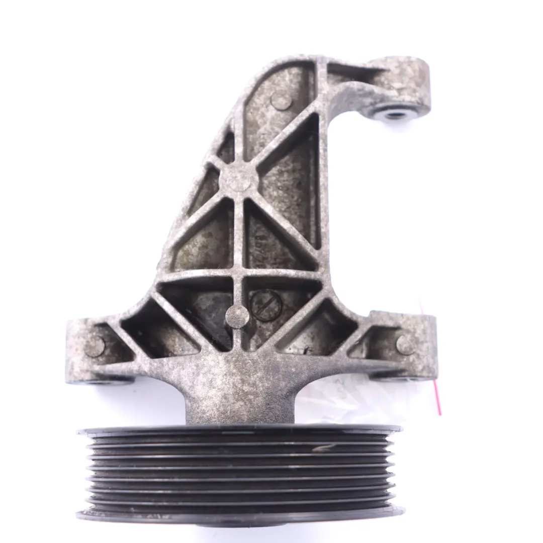 BMW F10 F12 F13 Gasolina N63 Alternador Bomba Agua Correa Polea Soporte - SKU 7567337 - Número de pieza 8699873