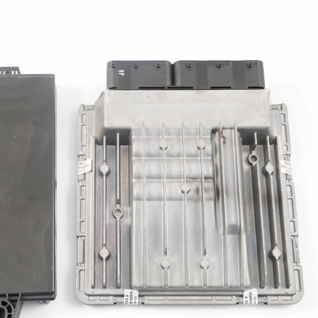 BMW E92 325i N52N Komputer Silnika ECU - SKU 7567362-4 - Numer Części 7567362