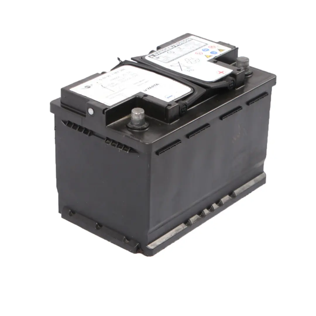 Varta 12V Accumulator Battery 70Ah 760A to Mini with Part number 7567388 Mini Varta 12V Accumulator Battery 70Ah 760A - SKU 7567388 - Part number 7567388